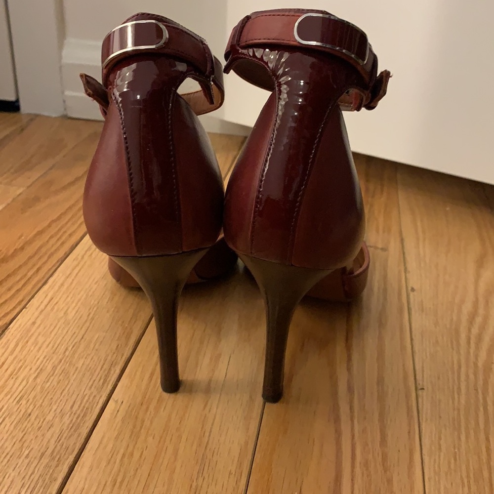 Ralph Lauren heels - Picture 2 of 6